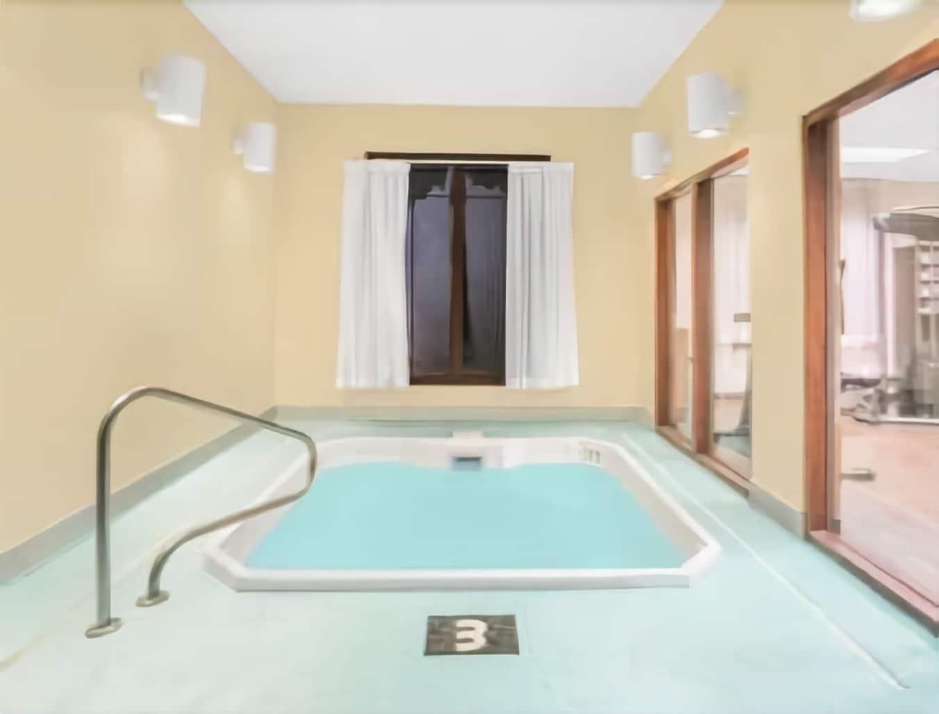 Ramada By Wyndham Denver International Airport Exterior photo