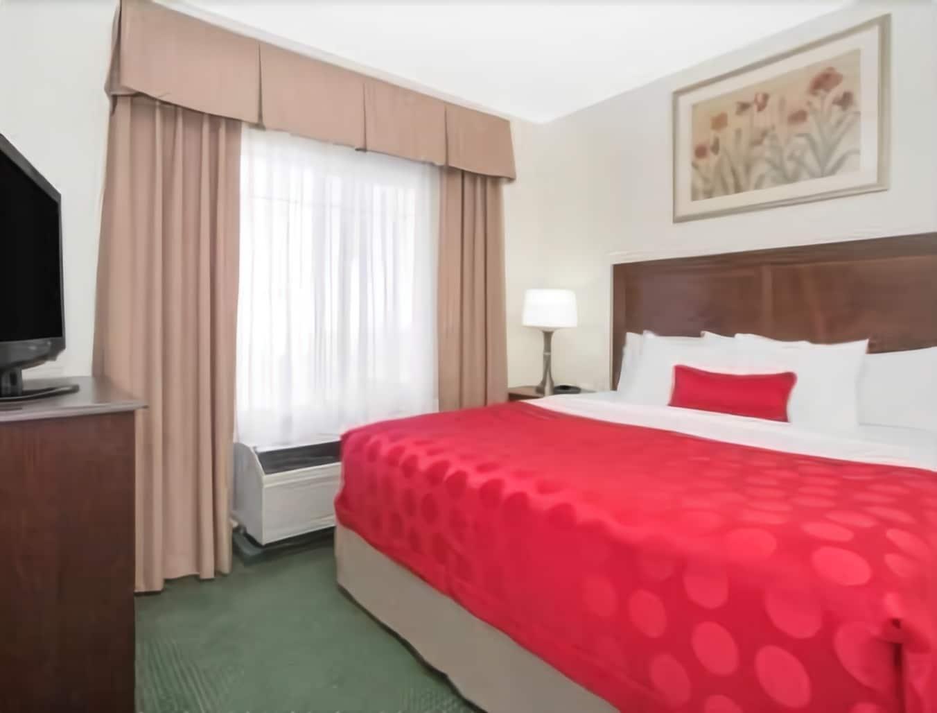 Ramada By Wyndham Denver International Airport Exterior photo