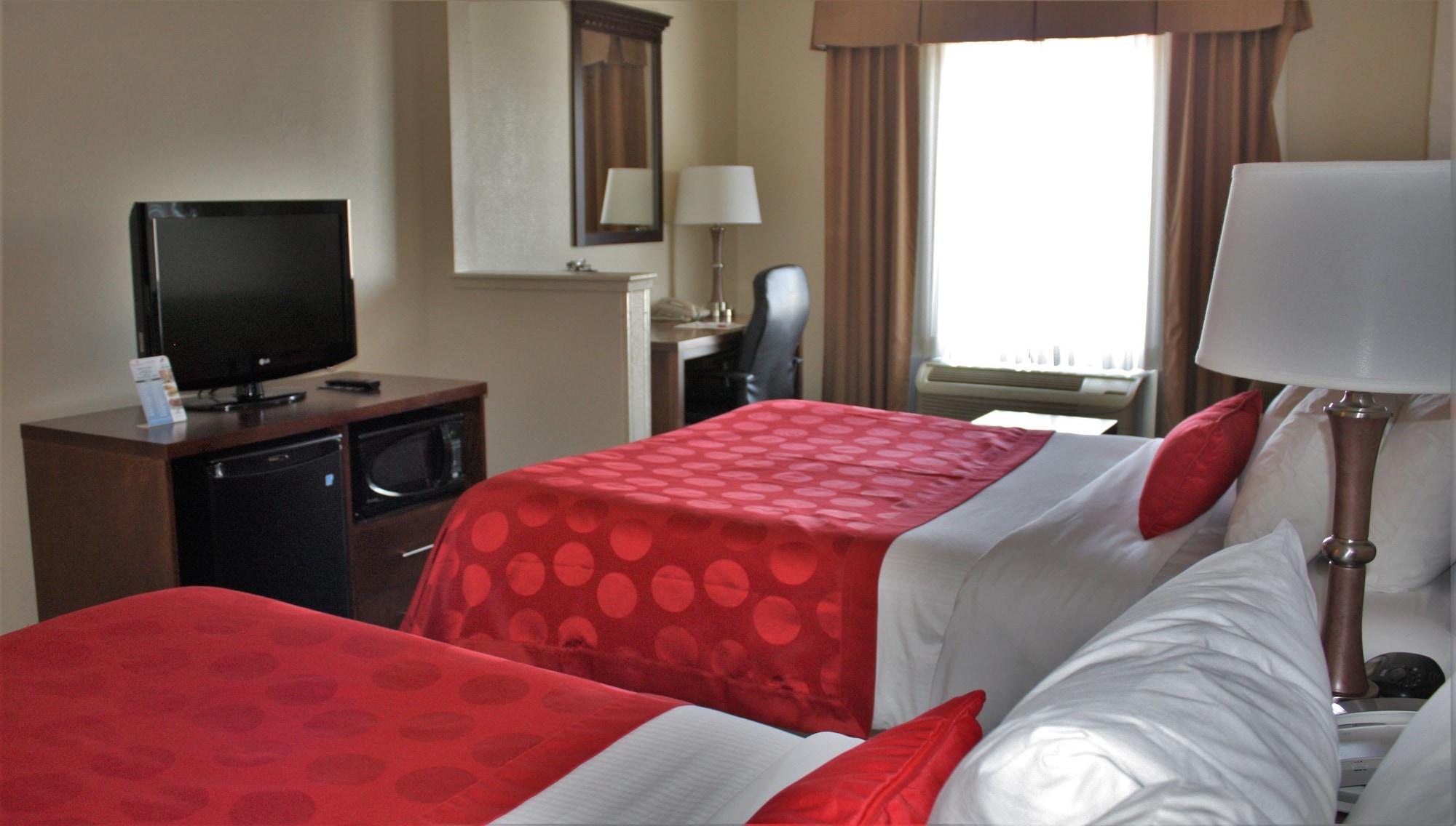 Ramada By Wyndham Denver International Airport Exterior photo