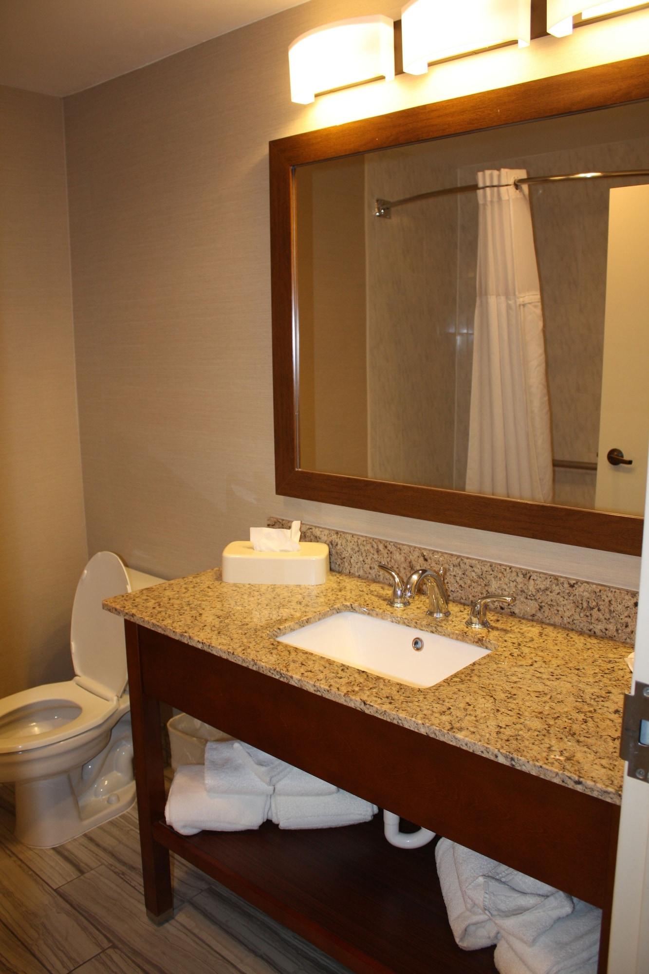Ramada By Wyndham Denver International Airport Exterior photo